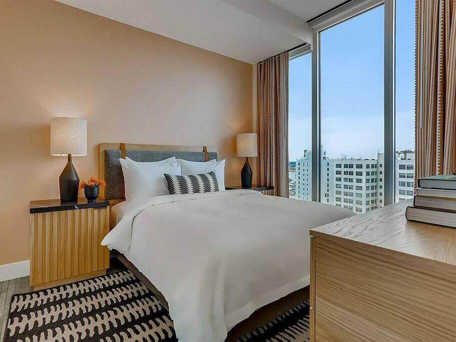 Top Floor High Rise 3 Bed Dtla Skyscraper Penthouse Лос-Анджелес Экстерьер фото